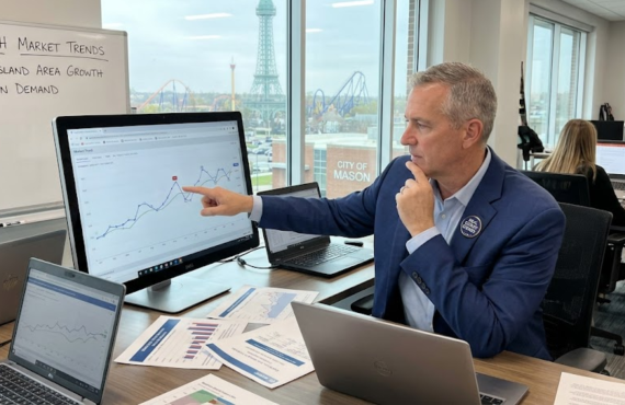 How a Real Estate Expert in Mason OH Evaluates Market Trends